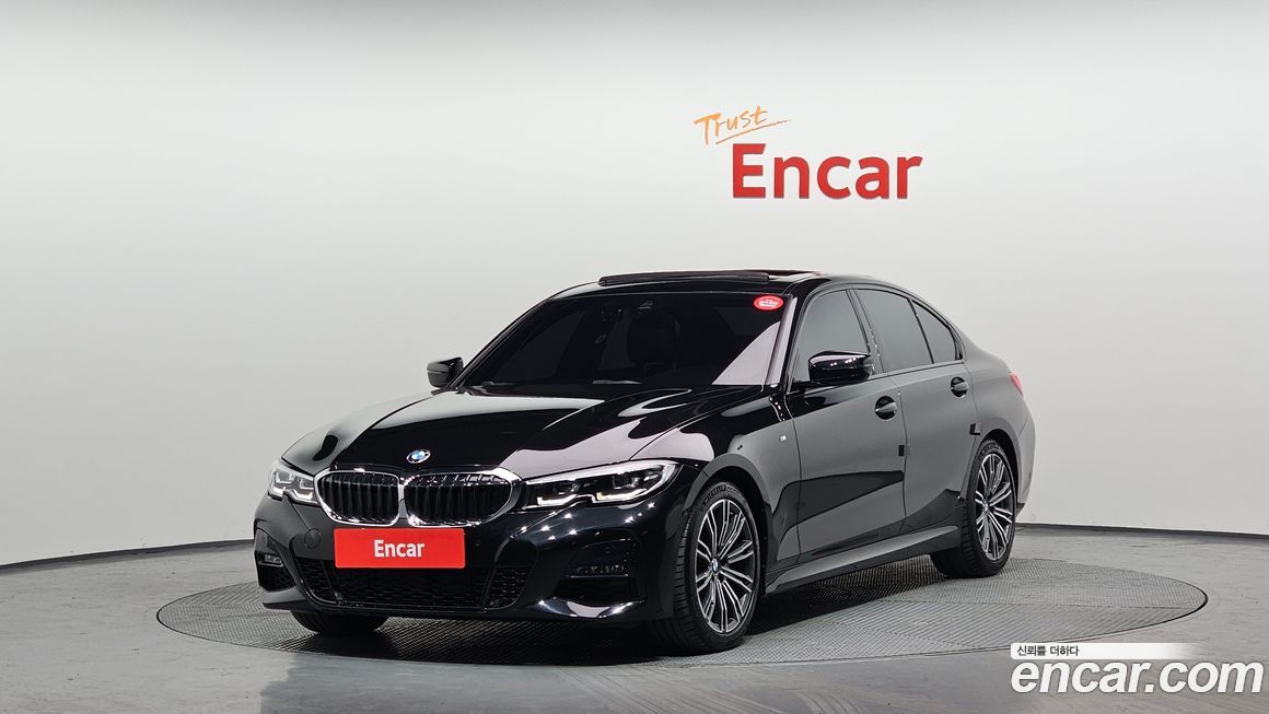 BMW 3-Series 320i M Sport, 2022