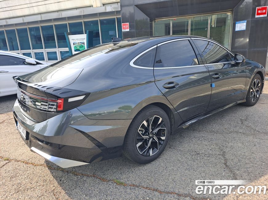 Hyundai Sonata 2.0, 2025