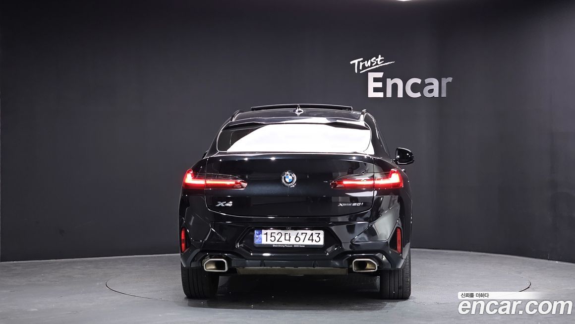 BMW X4 xDrive20i M Sport, 2023