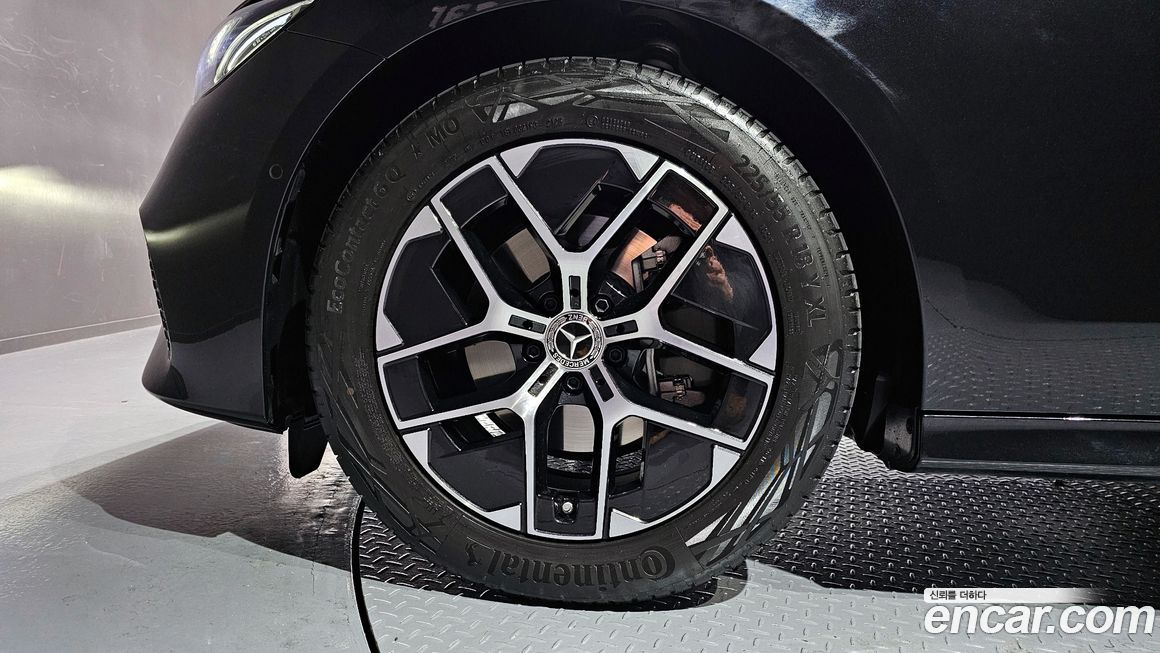 Mercedes-Benz E-Class E200 Avantgarde, 2026