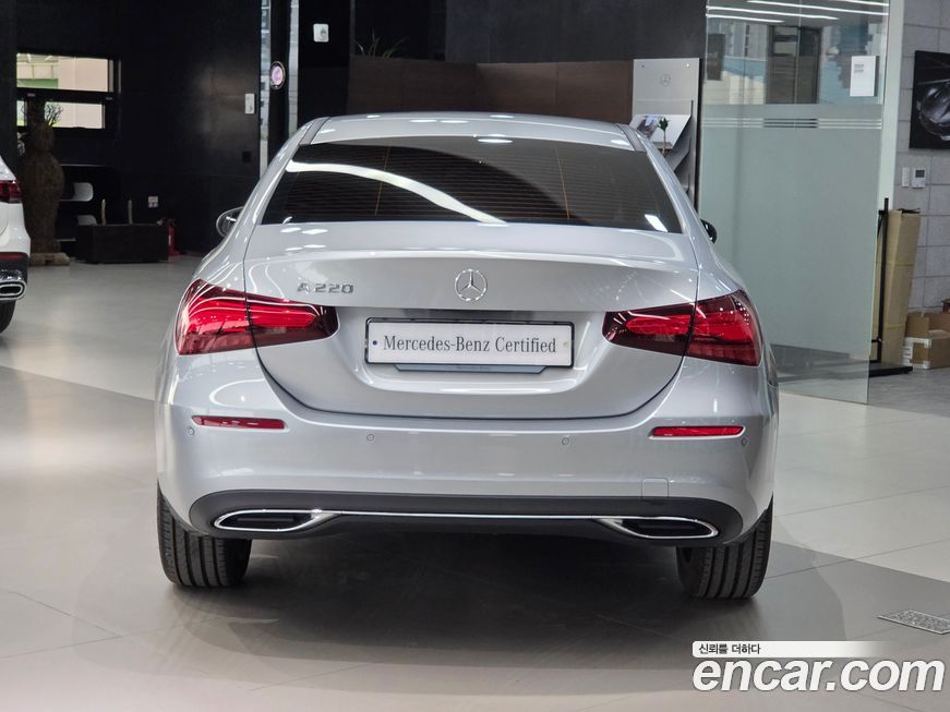 Mercedes-Benz A-Class A220 Sedan, 2025