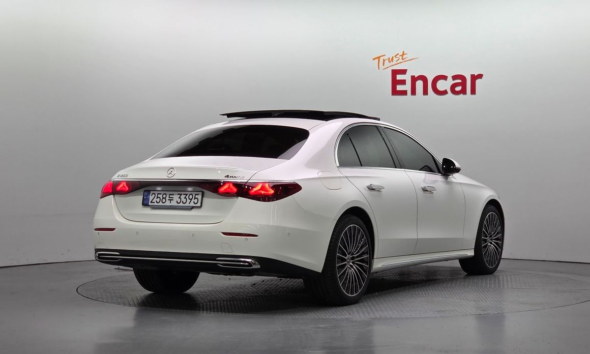 Mercedes-Benz E-Class E450 4MATIC, 2024