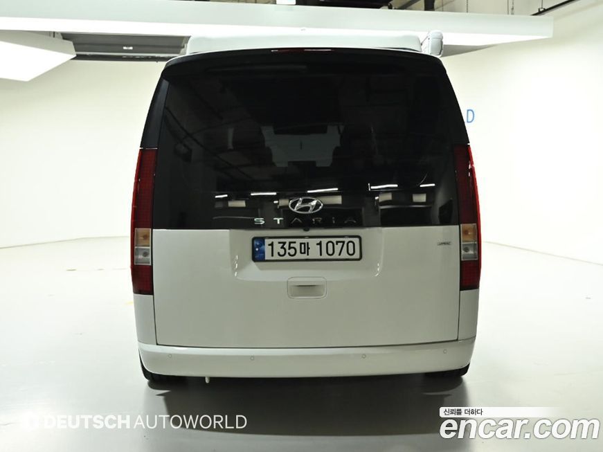 Hyundai Staria 4WD Camper, 2023