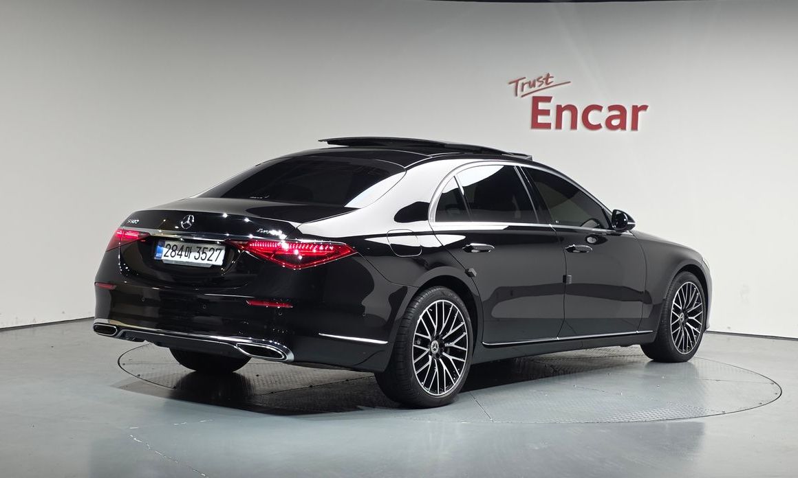 Mercedes-Benz S-Class S580L 4MATIC, 2022