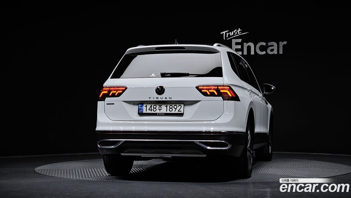 Volkswagen Tiguan 2.0 TDI Prestige, 2023