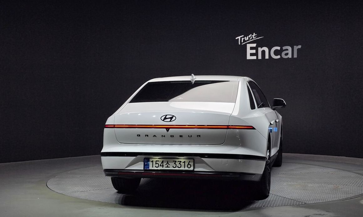 Hyundai Grandeur 2,5 Gasoline 2WD, 2023