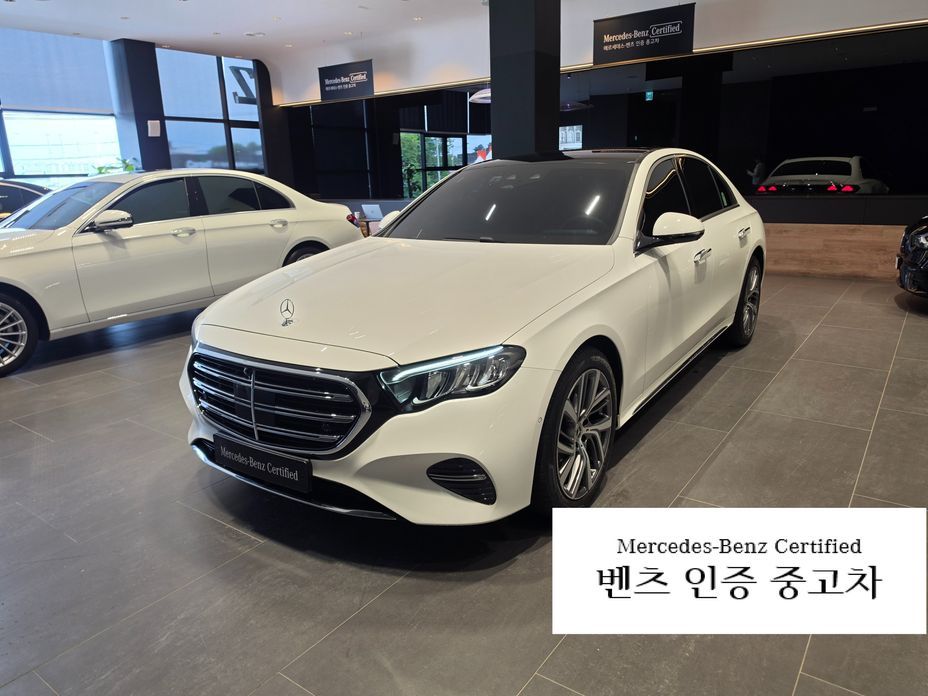 Mercedes-Benz E-Class E220d 4MATIC Exclusive, 2025