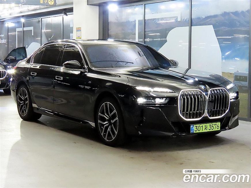 BMW 7-Series 740d xDrive M Sport, 2025