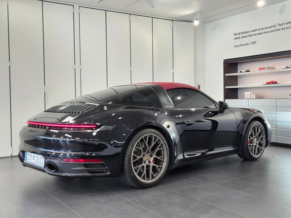 Porsche 911 Targa 4S, 2024