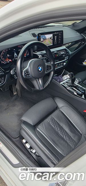 BMW 5-Series 530i M Sport Package, 2022