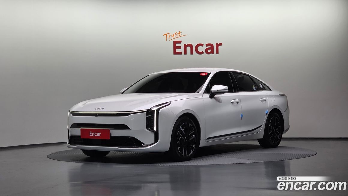 Kia K8 2.5 Gasoline 2WD, 2025