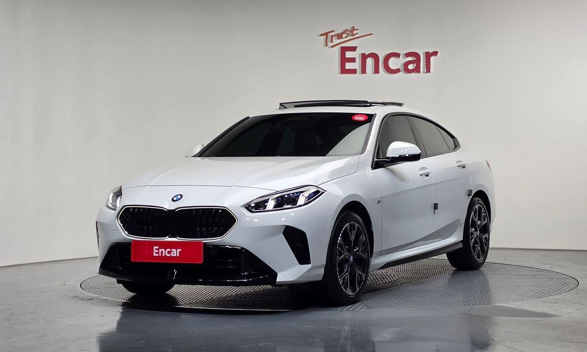 BMW 2-Series 220 M Sport, 2025