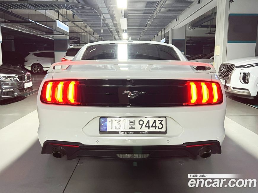 Ford Mustang Coupe, 2023
