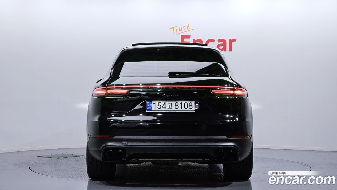 Porsche Cayenne 3.0 PLATINUM EDITION, 2023