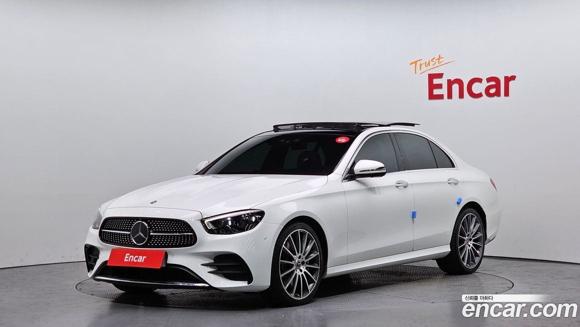 Mercedes-Benz E-Class E350 4MATIC AMG Line, 2022
