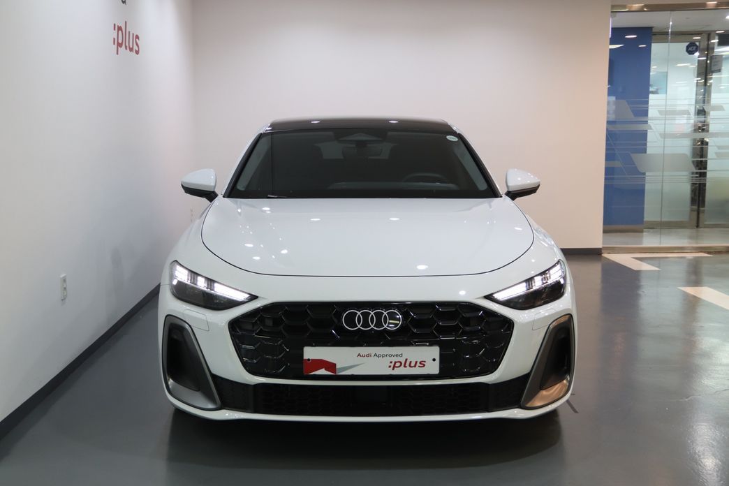 Audi A5 40 TFSI Quattro S Line, 2025