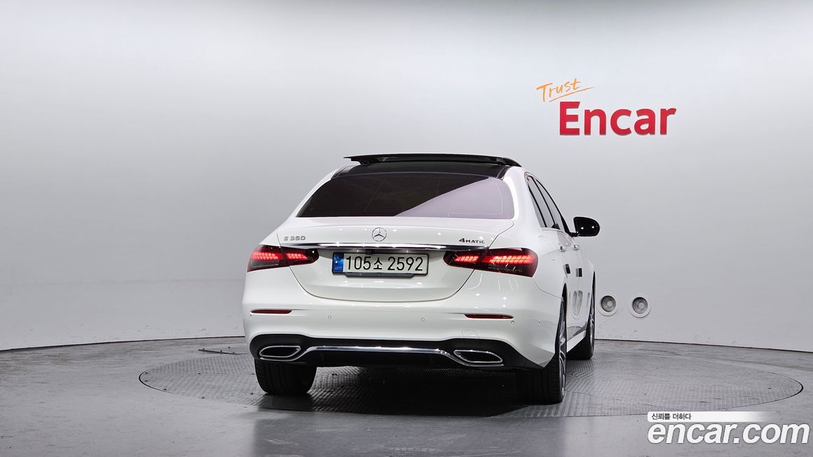 Mercedes-Benz E-Class E350 4MATIC AMG Line, 2021