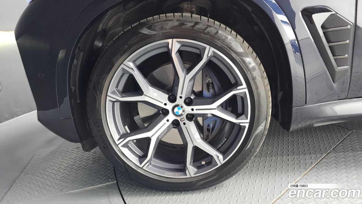 BMW X5 xDrive 40i M Sport, 2025
