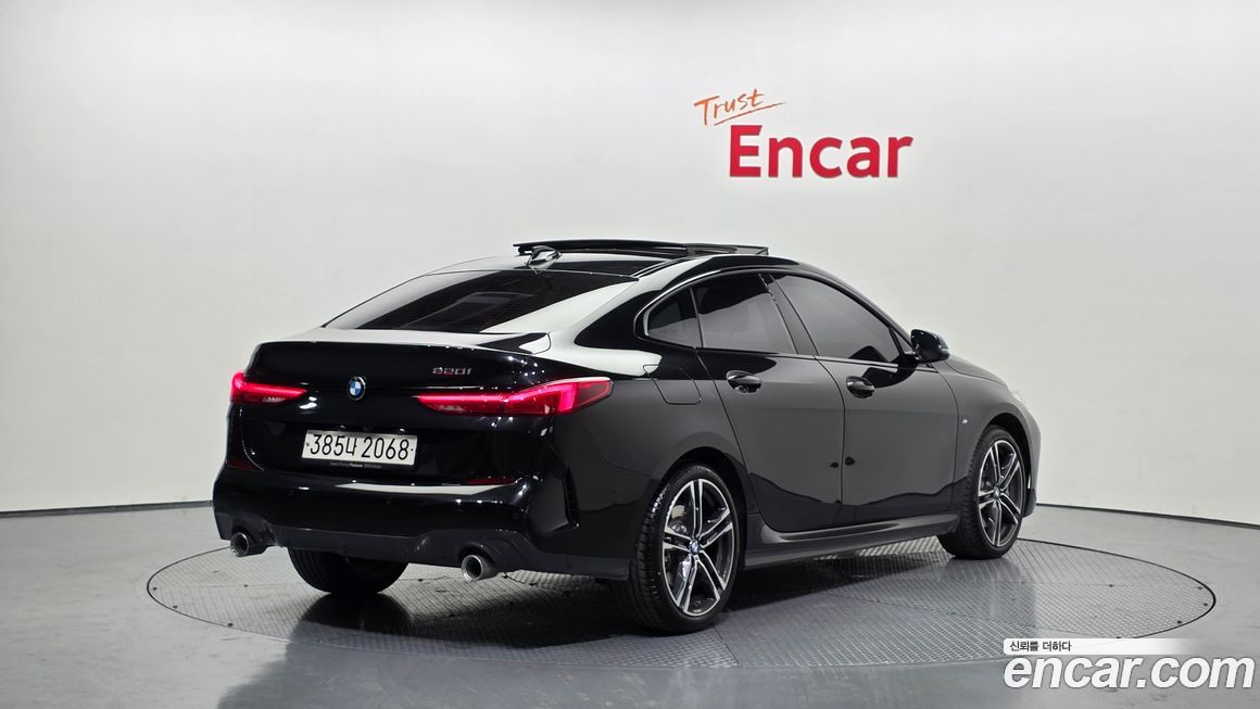 BMW 2-Series 220i M Sports, 2024