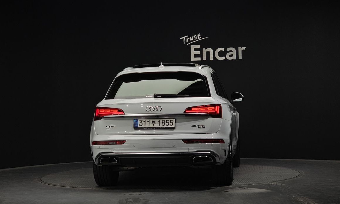 Audi Q5 45 TFSI Quattro Premium, 2023