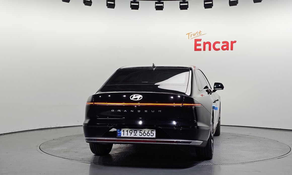 Hyundai Grandeur 2,5 Gasoline 2WD, 2025