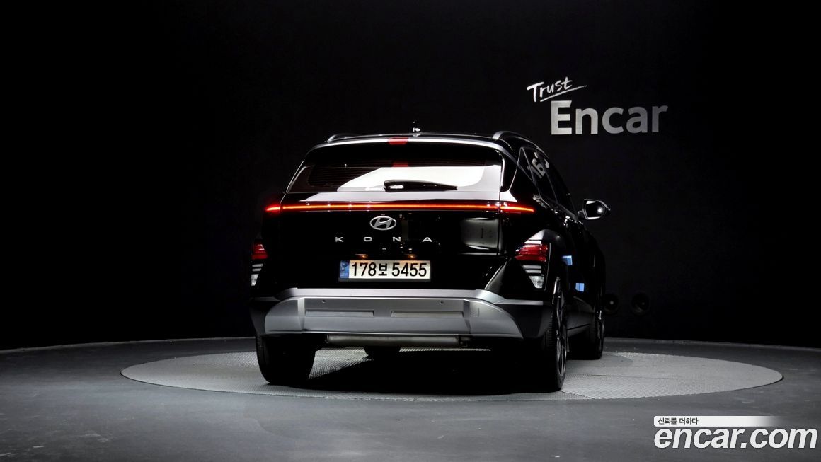 Hyundai Kona Gasoline 2.0 2WD, 2023