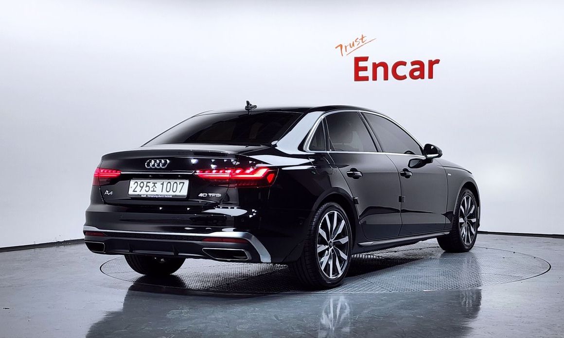 Audi A4 40 TFSI Premium, 2023