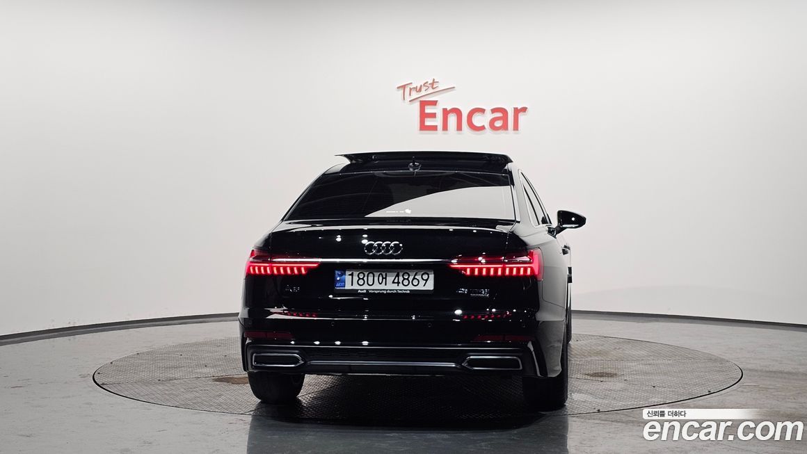 Audi A6 45 TFSI Quattro Premium, 2023