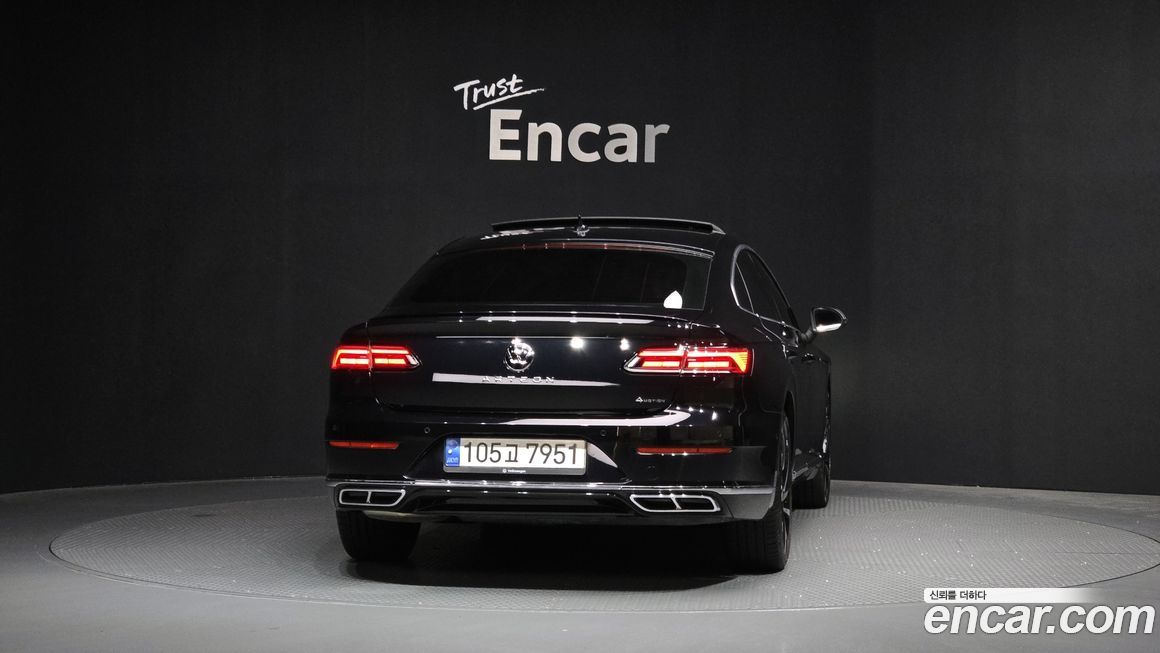 Volkswagen Arteon 2.0 TDI R-LIINE 4Motion, 2022