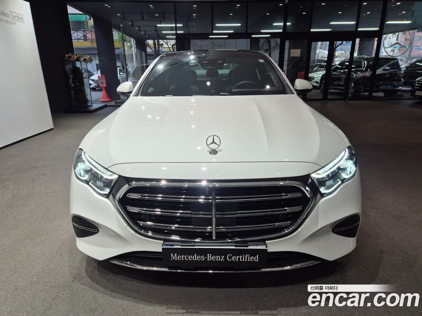 Mercedes-Benz E-Class E450 4MATIC Exclusive, 2025