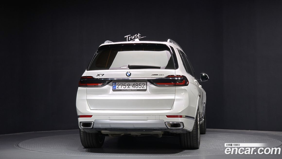 BMW X7 xDrive 40i Design Pure Excellence 7-Seater, 2025