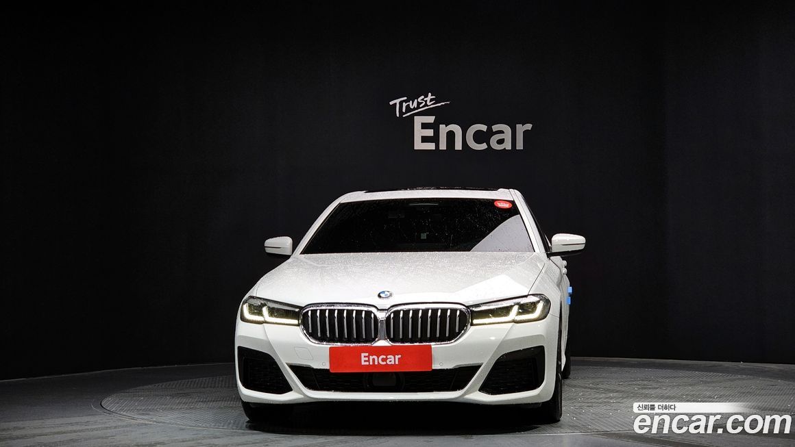 BMW 5-Series 523d M Sport, 2023