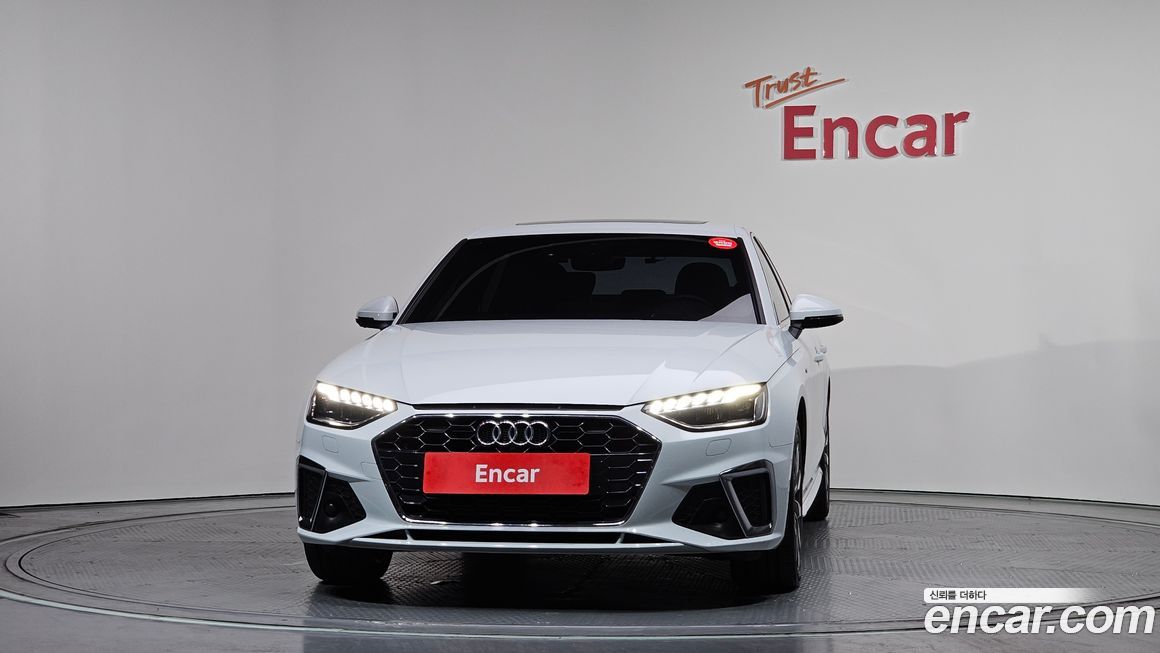 Audi A4 40 TFSI Premium, 2023