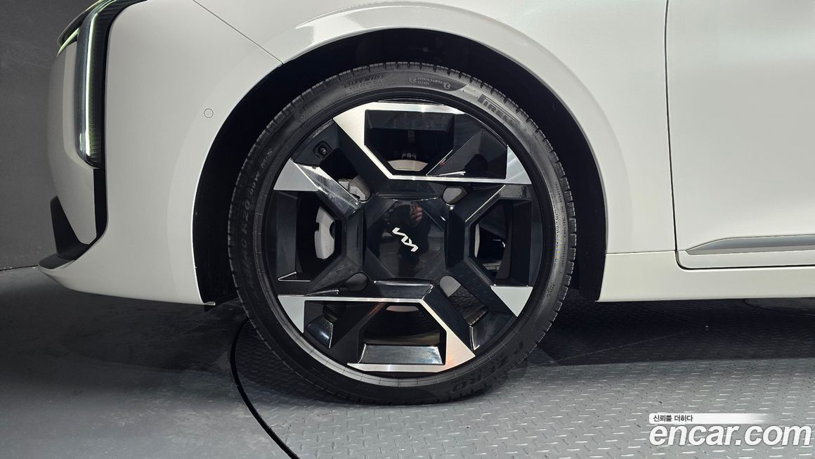 Kia K8 2.5 Gasoline 2WD, 2025