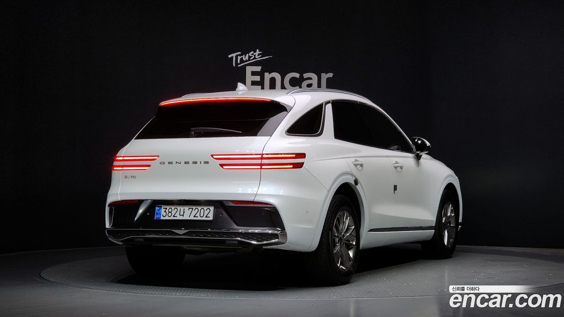 Genesis GV70 2.5T Gasoline 2WD, 2025