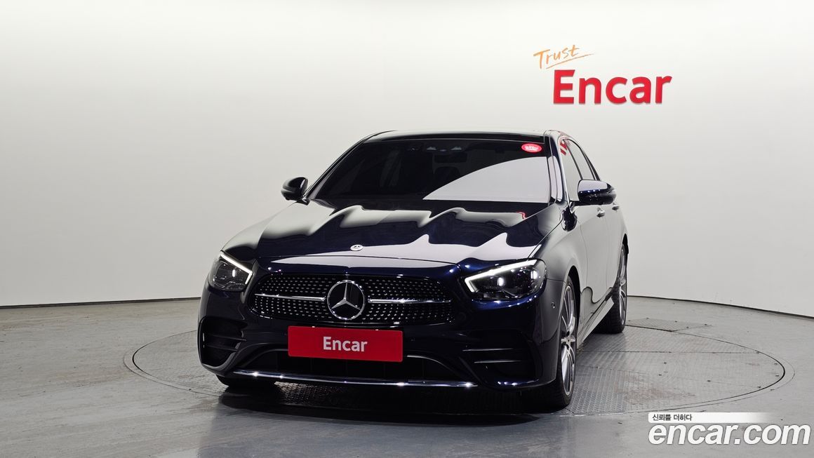 Mercedes-Benz E-Class E350 4MATIC AMG Line, 2022