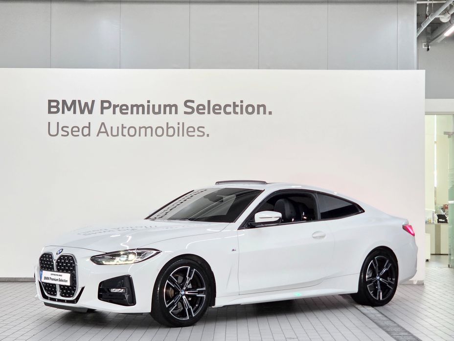 BMW 4-Series 420i M Sport Coupe, 2022