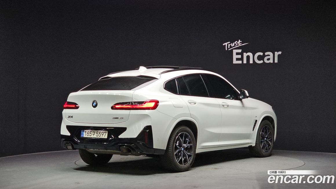 BMW X4 xDrive20i M Sports Pro, 2024