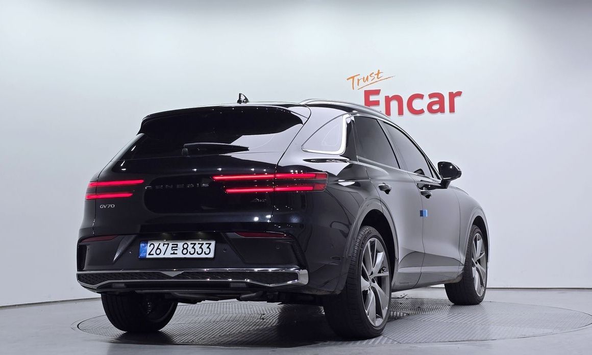Genesis GV70 2.5T Gasoline AWD, 2025