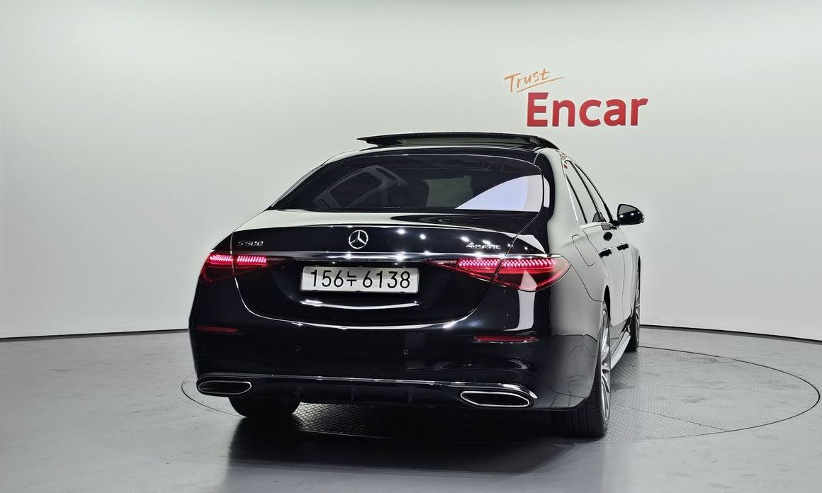 Mercedes-Benz S-Class S500L 4MATIC, 2022