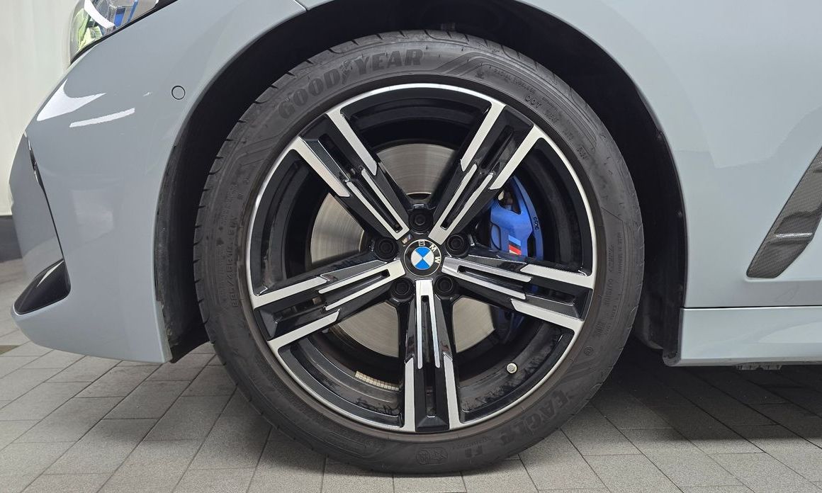 BMW 3-Series 320i Touring M Sports, 2024