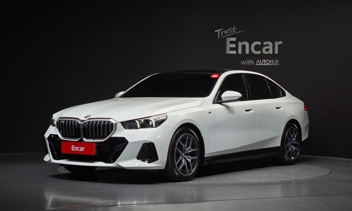 BMW 5-Series 520i M Sport, 2024