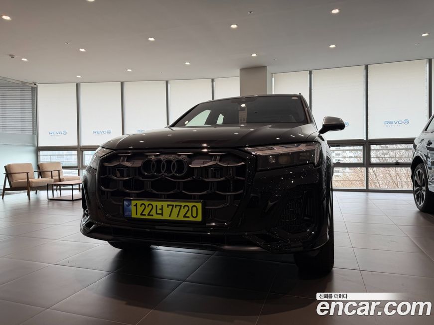 Audi SQ7 4.0 TFSI Quattro, 2026