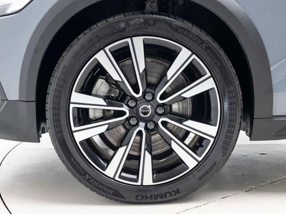 Volvo V60 B5 Pro AWD, 2022