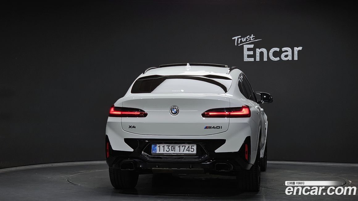 BMW X4 xDrive M40i, 2025