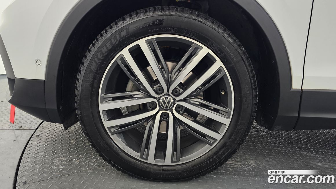 Volkswagen Tiguan 2.0 TDI 4Motion Prestige, 2023