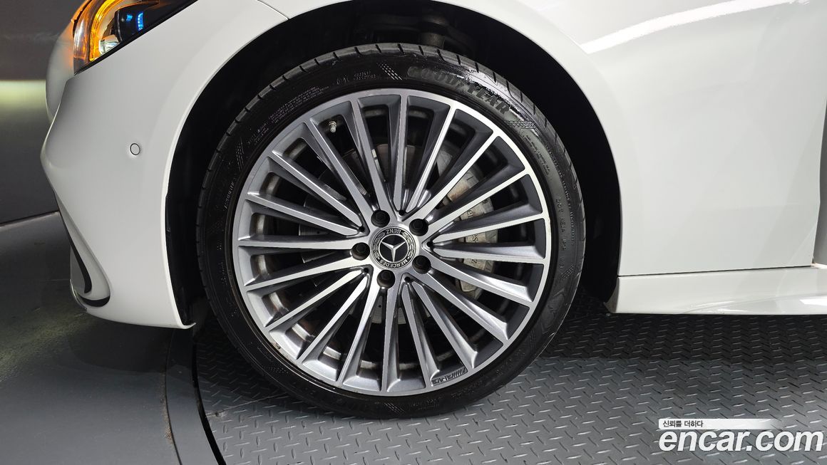 Mercedes-Benz C-Class C300 AMG Line, 2022