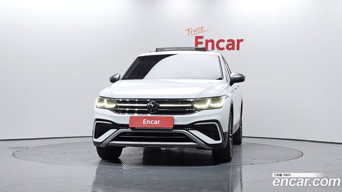 Volkswagen Tiguan 2.0 TSI Prestige, 2023