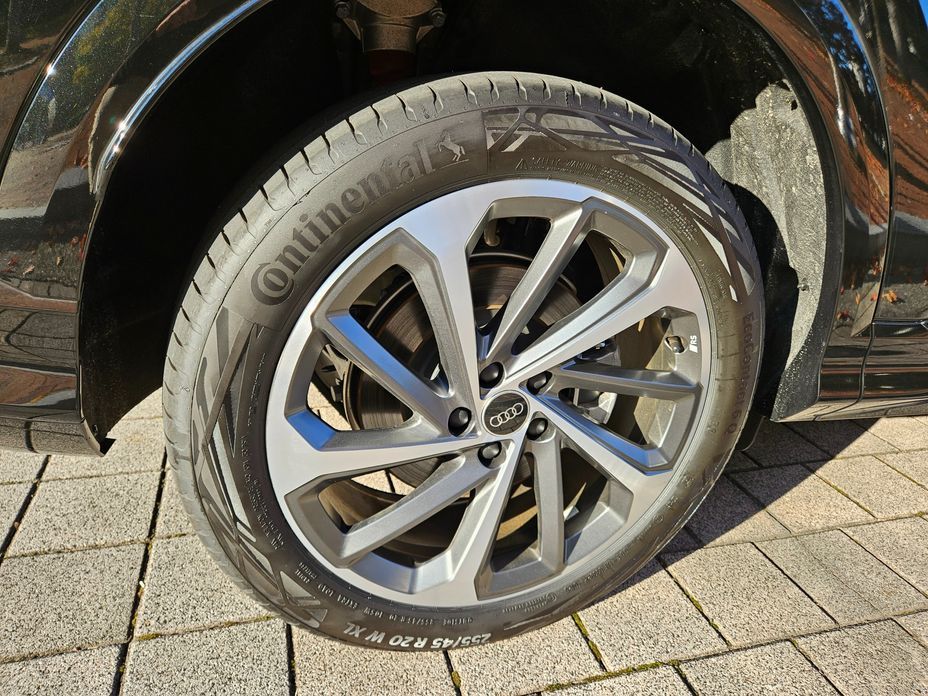 Audi Q5 40 TDI Quattro S Line Sportback, 2025