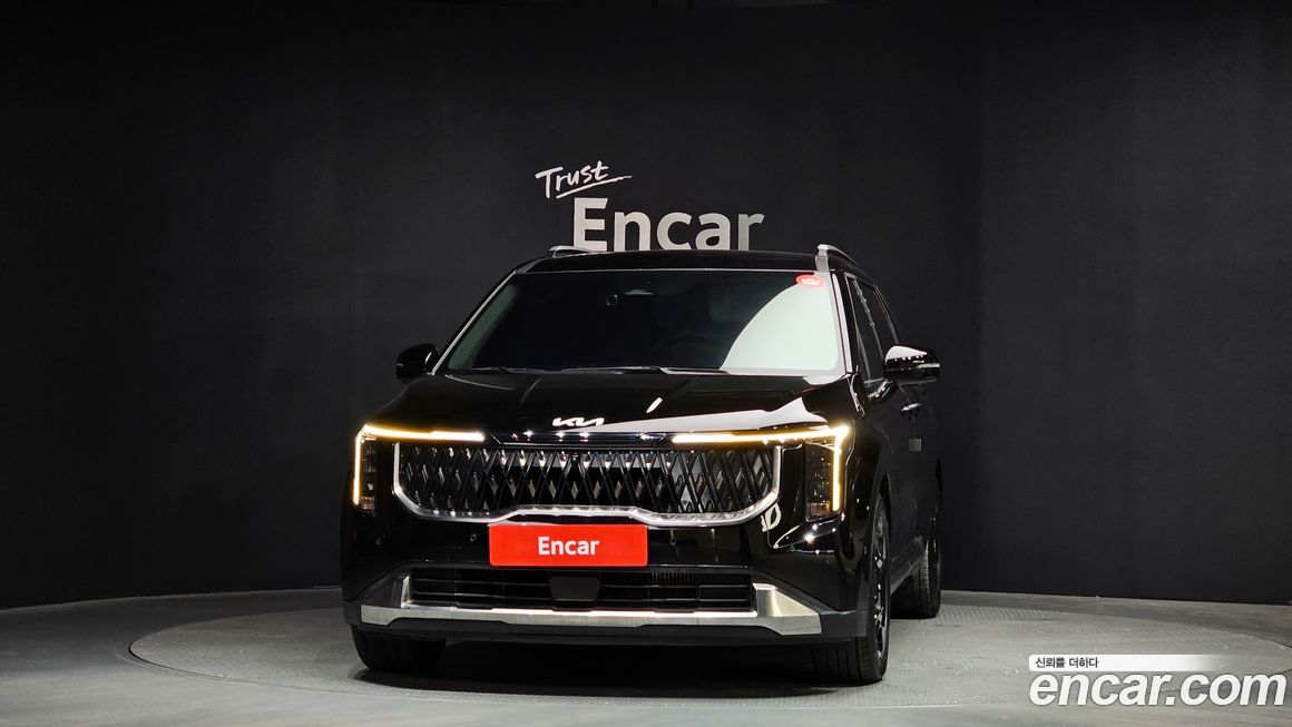 Kia Carnival 7-Seater Signature, 2024